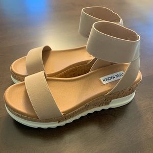Steve Madden Elba Nude wedge sandal